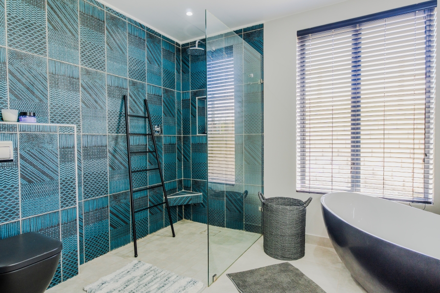 4 Bedroom Property for Sale in Hartland Lifestyle Estate Western Cape